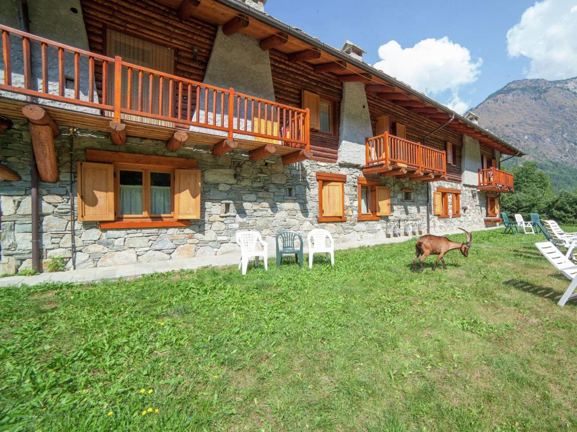 Chalet Village Situated In A Quiet Area Antey-Saint-André 外观 照片